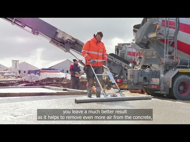 Concrete roller w/battery